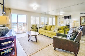 Holiday Surf and Racquet Club 707