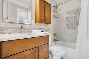 Holiday Surf and Racquet Club 216