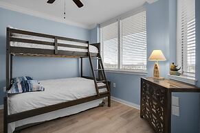 Destin West Bayside Heron 507- A Wave From It All