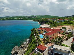 Breathaking Luxury Cliffside Villa