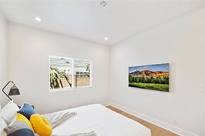 Cozy Prvate ADU close to Disney Beach EV