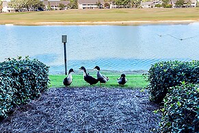 Seascape Lakefront Villas 121- Uncorked