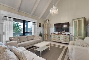 Seascape Golf Villa - Coconut Cottage