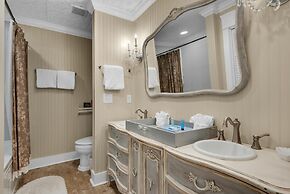 Seascape Golf Villa - Coconut Cottage