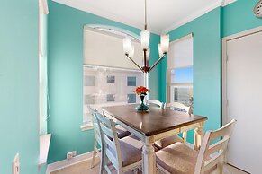 Beach Colony West 9D