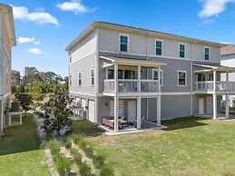 Emerald Tides at Lost Key Villas