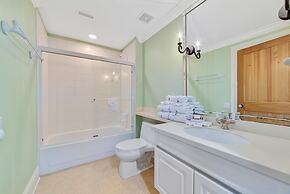 Beach Colony West 8D