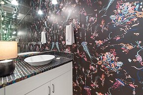 Mediterranean West 302