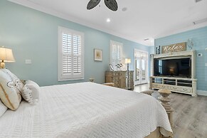 Whispering Palms Beach House