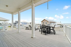 Whispering Palms Beach House