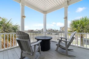 Whispering Palms Beach House