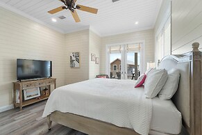 Whispering Palms Beach House