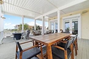 Whispering Palms Beach House