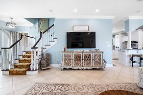 Whispering Palms Beach House