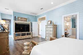 Whispering Palms Beach House