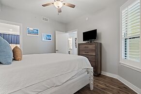 Beach Colony East 17b-penthouse