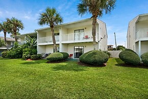 Summerhouse Townhomes #6- Blue Pearl