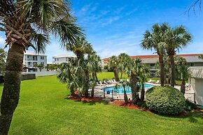 Summerhouse Townhomes #6- Blue Pearl