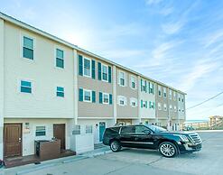 Sand Dollar Townhome #14- OLD