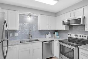 Enclave 201b- Two Pina Coladas