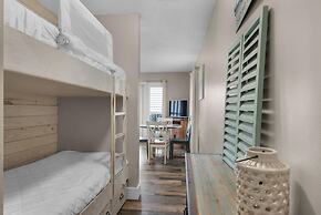 Grand Caribbean West 111- Just Beach It