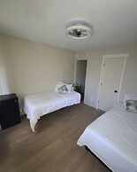 Hotel on Magnolia East
