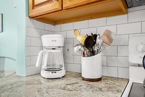 Seascape Lakefront Villas 114- Beach Break