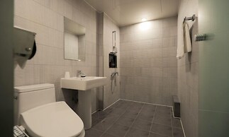 Hotel Yaja Siheung Jeongwang Branch