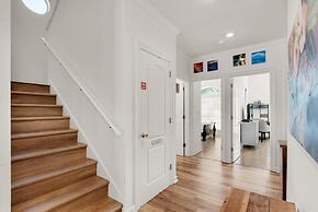 Ocean Breeze Cottage