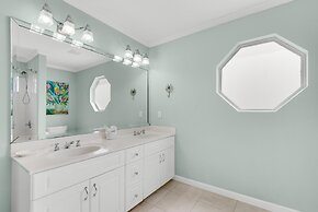 Ocean Breeze Cottage