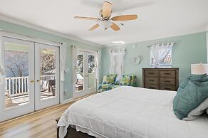 Ocean Breeze Cottage