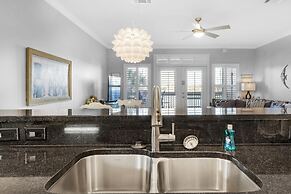 Seascape Lakefront Villas 310- Beach Please