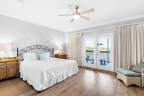 Seascape Lakefront Villas 310- Beach Please