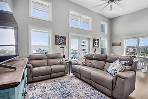 Pelican at Sound Side