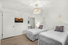 Seascape 51A - Beach Baby