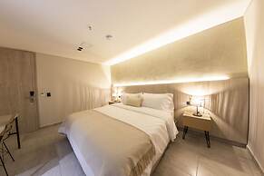 Sonata 44 Hotel Laureles