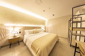 Sonata 44 Hotel Laureles