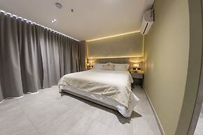 Sonata 44 Hotel Laureles