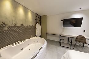 Sonata 44 Hotel Laureles