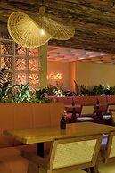 Sonata 44 Hotel Laureles