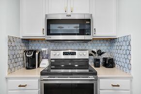 Destin West Bayside Pelican #308