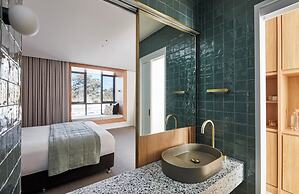 The Clairfield Hotel