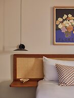 The Clairfield Hotel