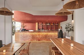 The Clairfield Hotel