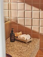 The Clairfield Hotel