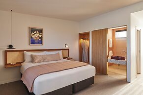 The Clairfield Hotel