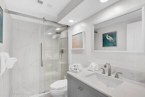 Surfside Resort #208- Emerald Dreams