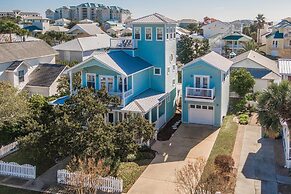 Two Friends From Colorado