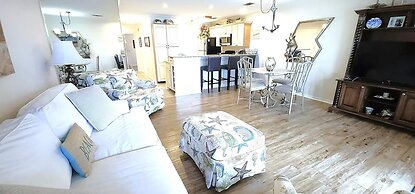 Seascape Lakefront Villas 189- Don't Worry, Beach Happy