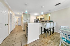 Seascape Lakefront Villas 189- Don't Worry, Beach Happy